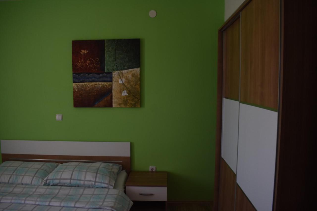 Apartmani Tomljenovic Senj  Bagian luar foto