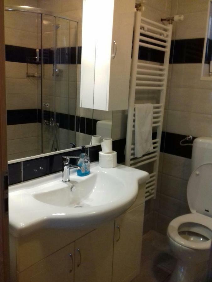 Apartmani Tomljenovic Senj  Bagian luar foto