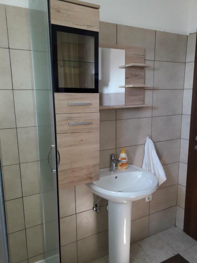 Apartmani Tomljenovic Senj  Bagian luar foto